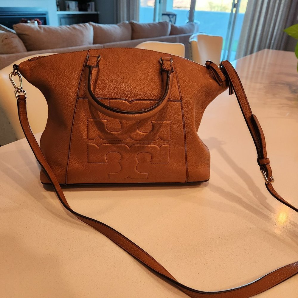 Tory Burch bag, pebbled leather, tan color, cross body